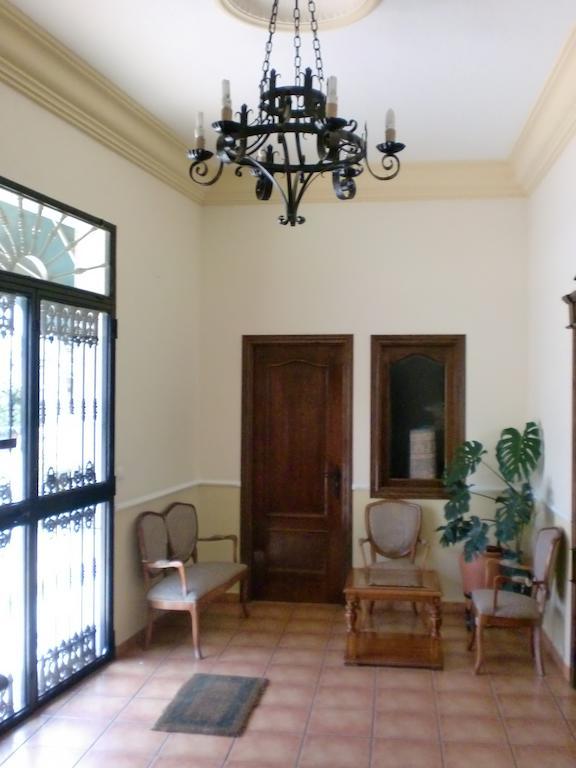 Hostal Las Tres Jotas Alcaracejos Eksteriør billede