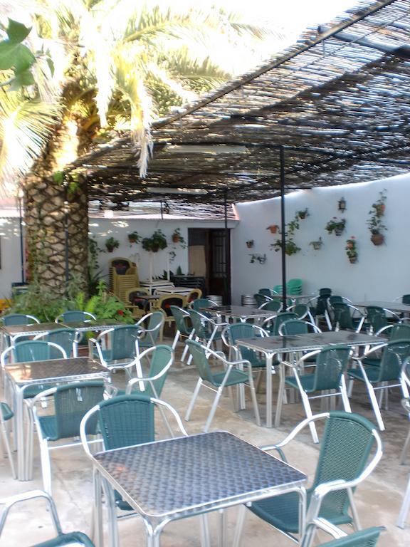 Hostal Las Tres Jotas Alcaracejos Eksteriør billede